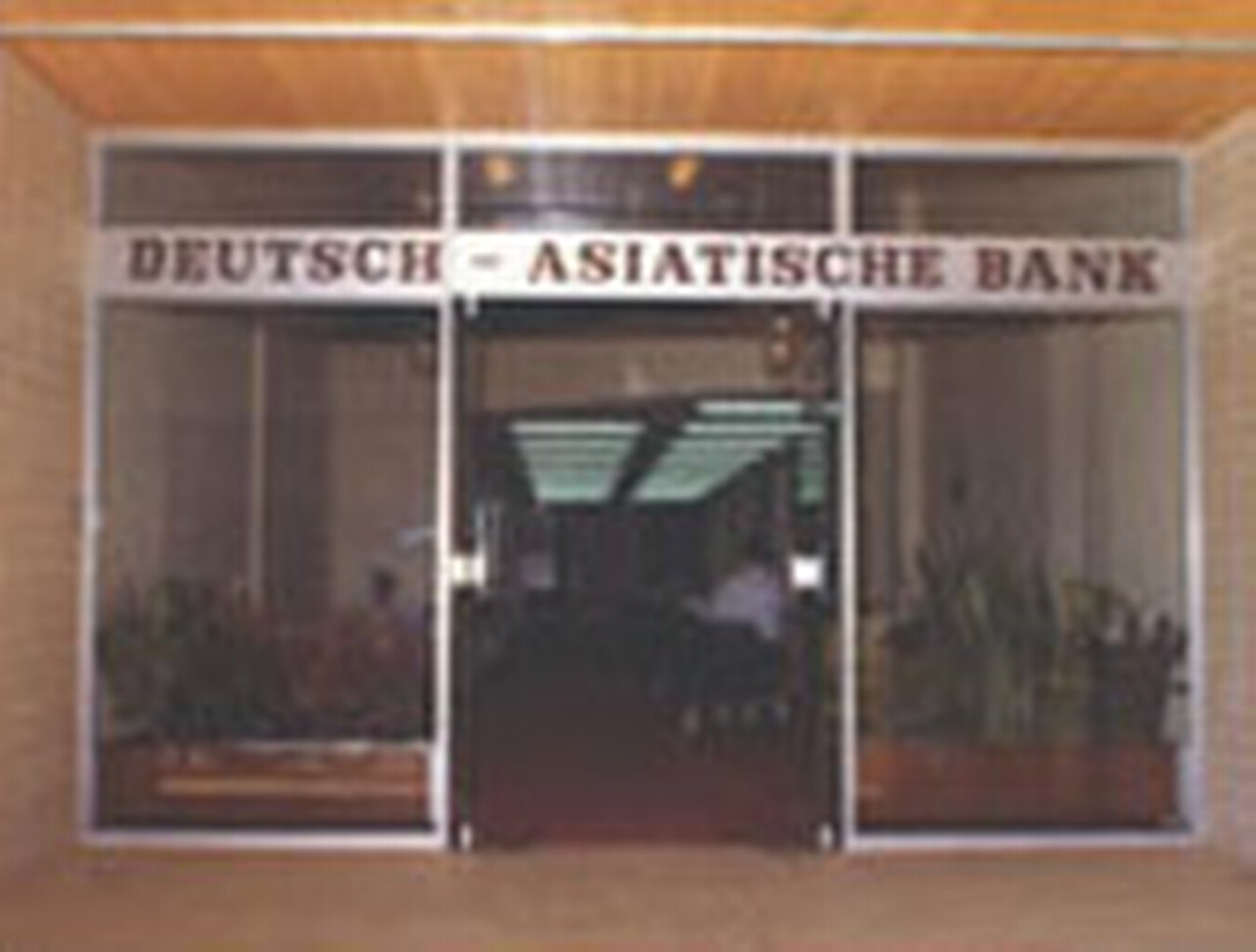 1971-Deutsche-Bank-History-Branch-Singapore-reopening.jpg