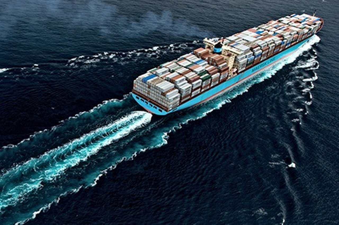 Cargo-container-ship.jpg